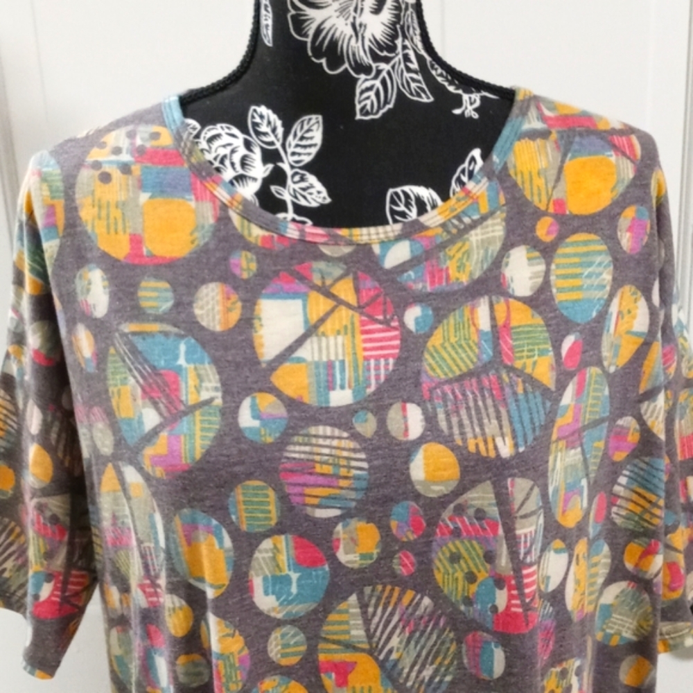 🆕 🍁LuLaRoe🍁 - "Irma" Scoop Neck Tunic Dress - Picture 6 of 12